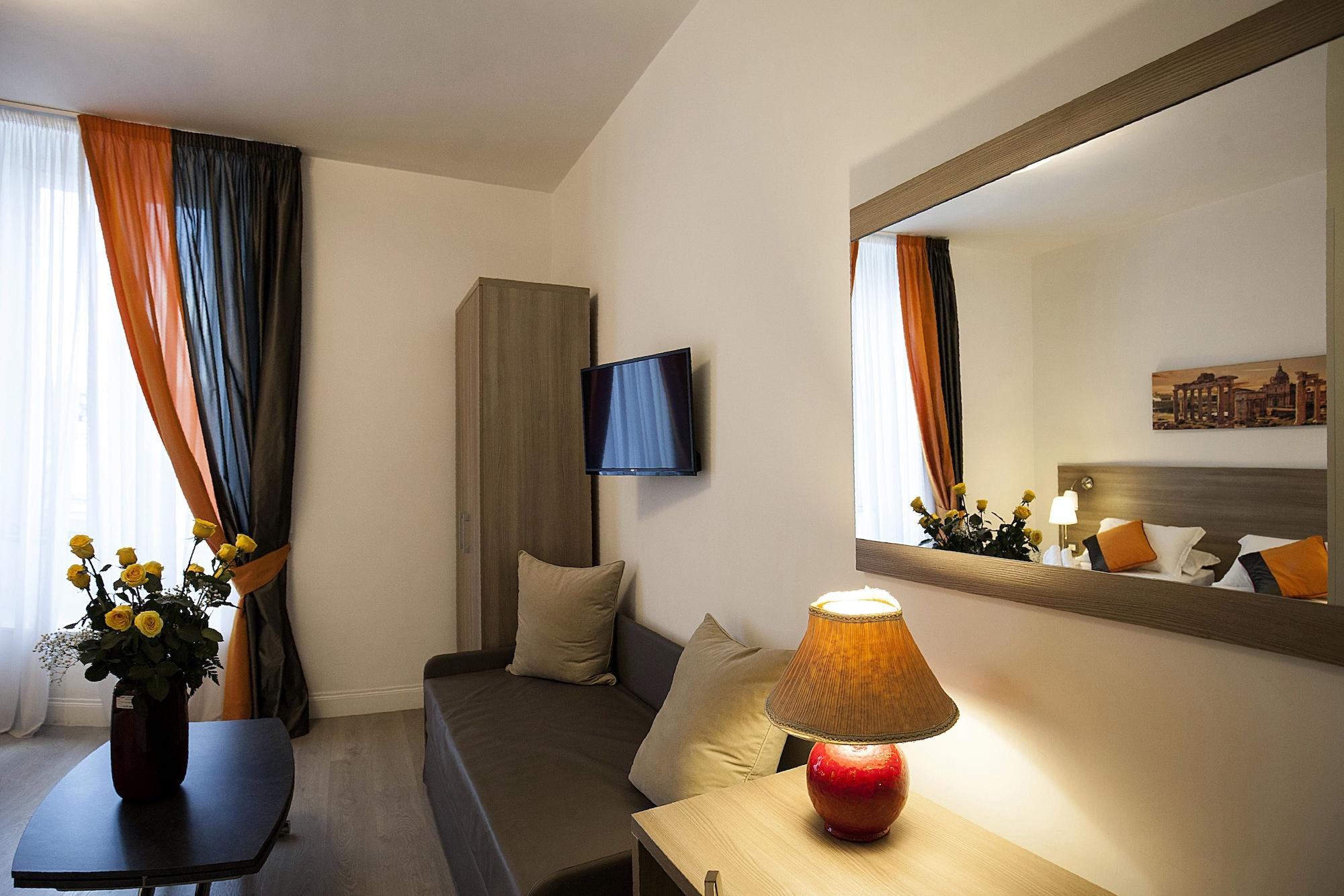 Roman Holidays Gasthof 2*